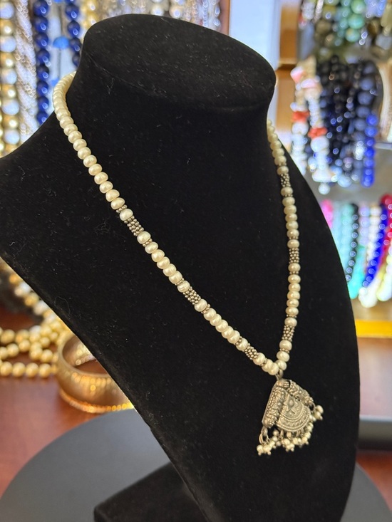 Intricate Pewter Pendant and Fresh Water Pearl Necklace - Picture 5 of 9